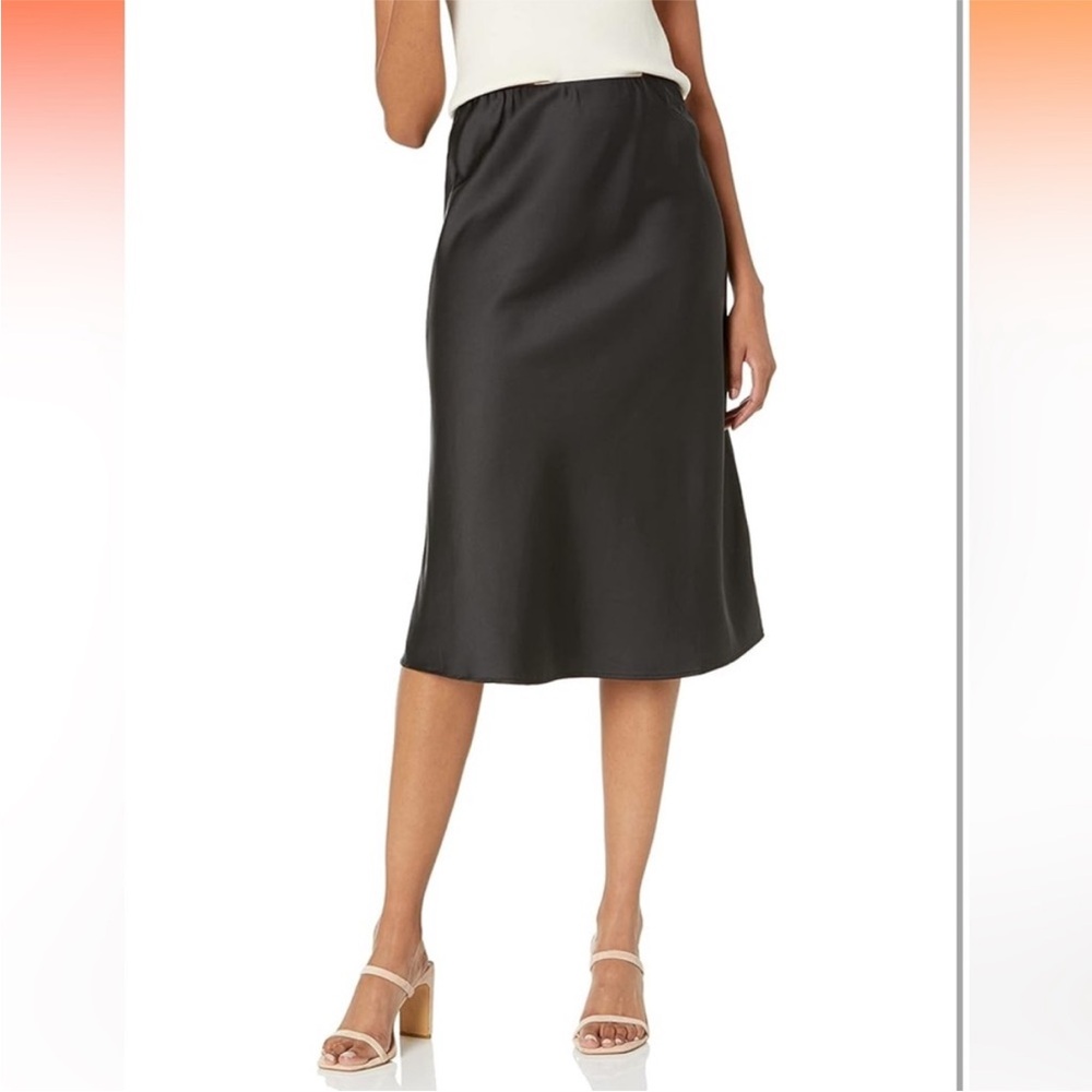 The Drop Women's Maya Silky Slip Skirt in Black